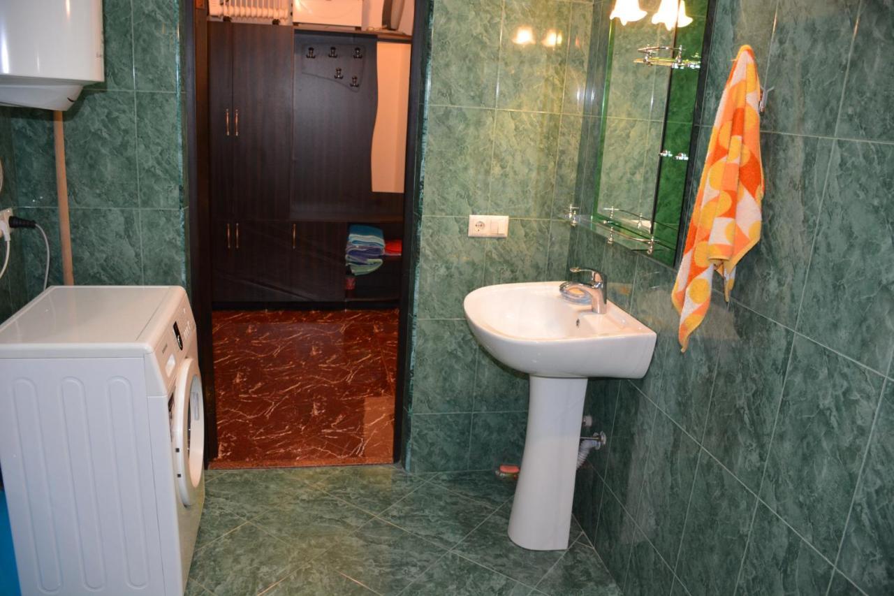 Apartment Nona Vox Batumi Esterno foto